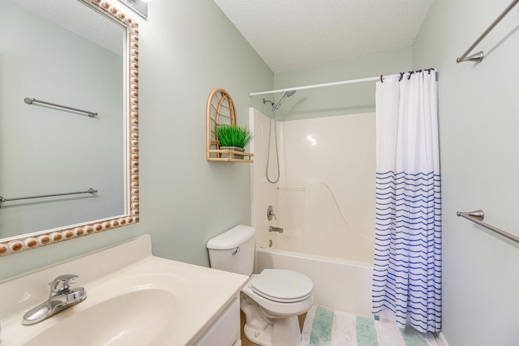 Well-Equipped Emerald Isle Townhome Pets Welcome! Екстер'єр фото