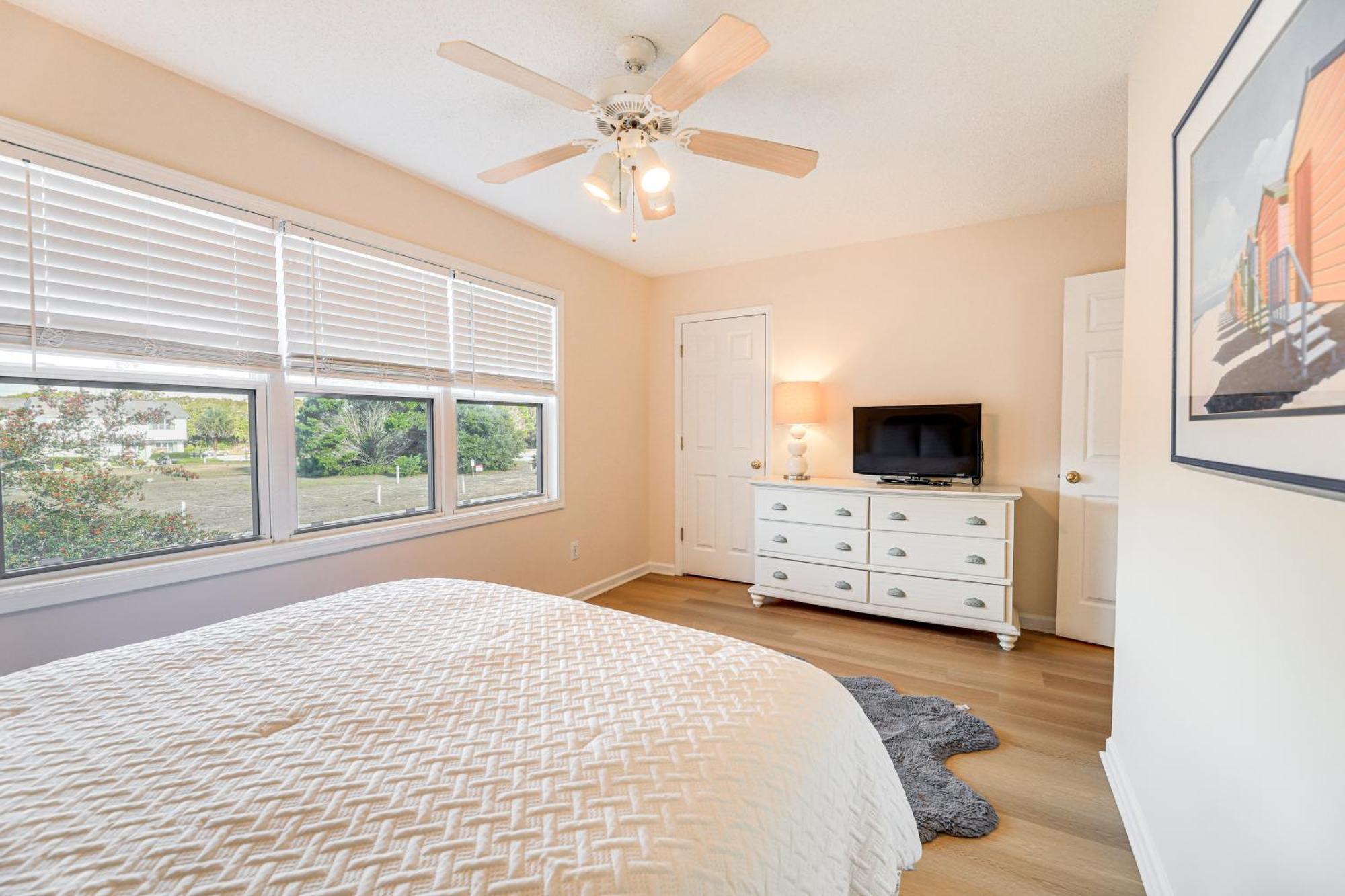 Well-Equipped Emerald Isle Townhome Pets Welcome! Екстер'єр фото